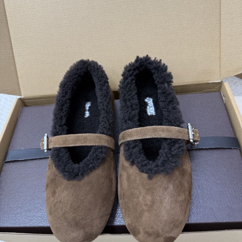 Alaia Flat Shoes